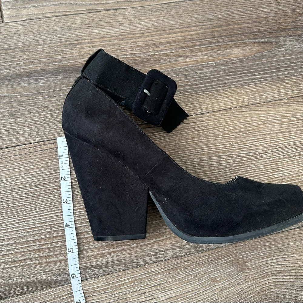 Heart Soul Black Suede Platforms with Buckle - Picture 2 of 3